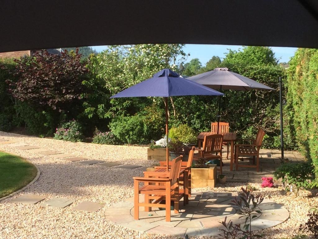 Firtree Bed And Breakfast At Galvelbeg House Кріфф Екстер'єр фото