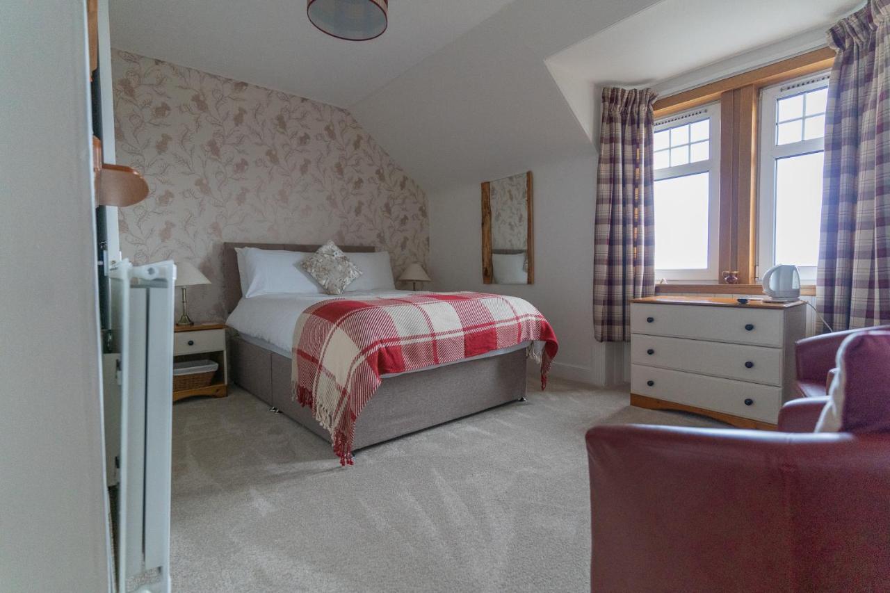 Firtree Bed And Breakfast At Galvelbeg House Кріфф Екстер'єр фото