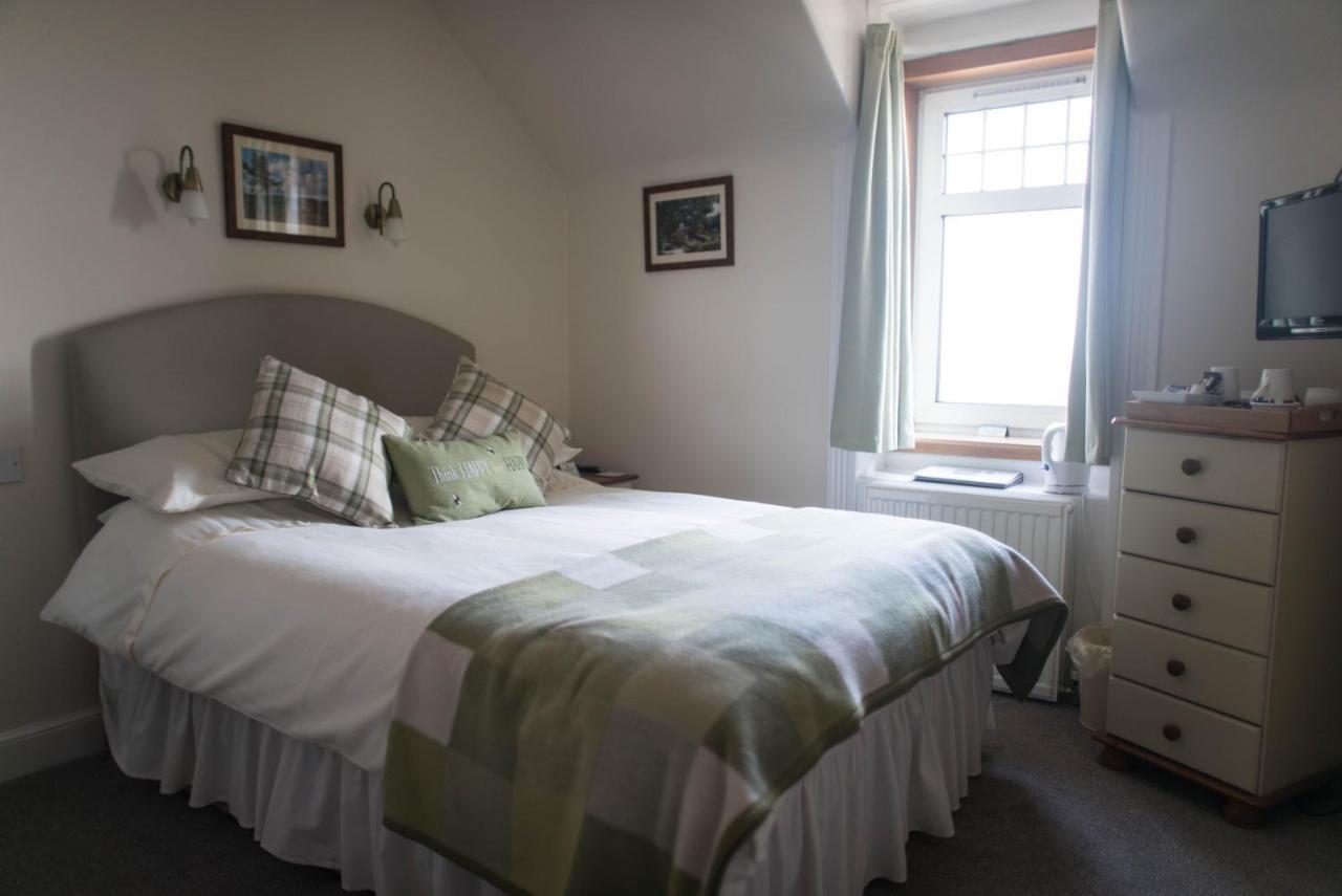 Firtree Bed And Breakfast At Galvelbeg House Кріфф Екстер'єр фото